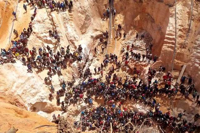 Derrumbe en mina deja 100 personas sepultadas: Venezuela