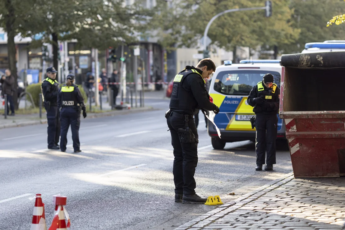 Lanzan cócteles molotov a sinagoga en Berlín