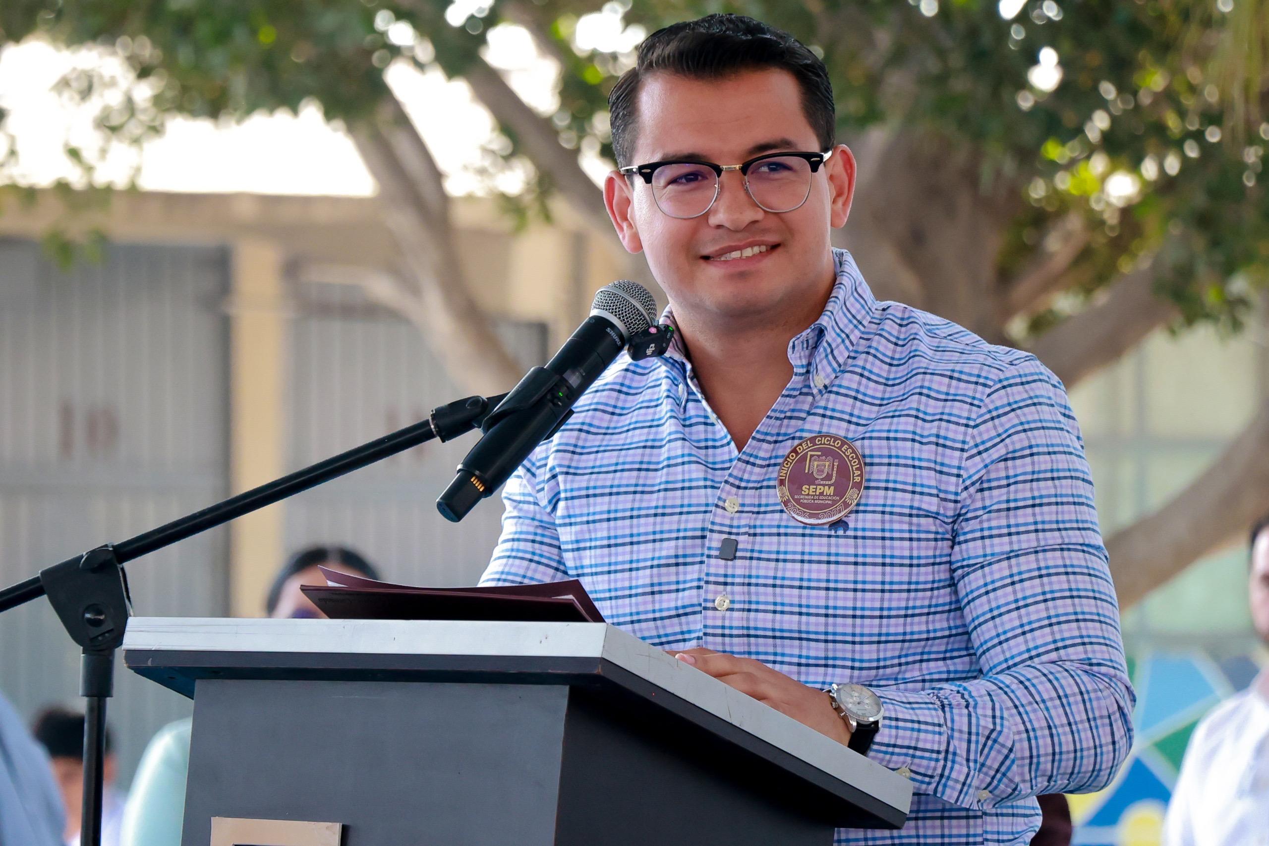 Más de 3 mil 800 estudiantes municipales regresan a clases en Tijuana