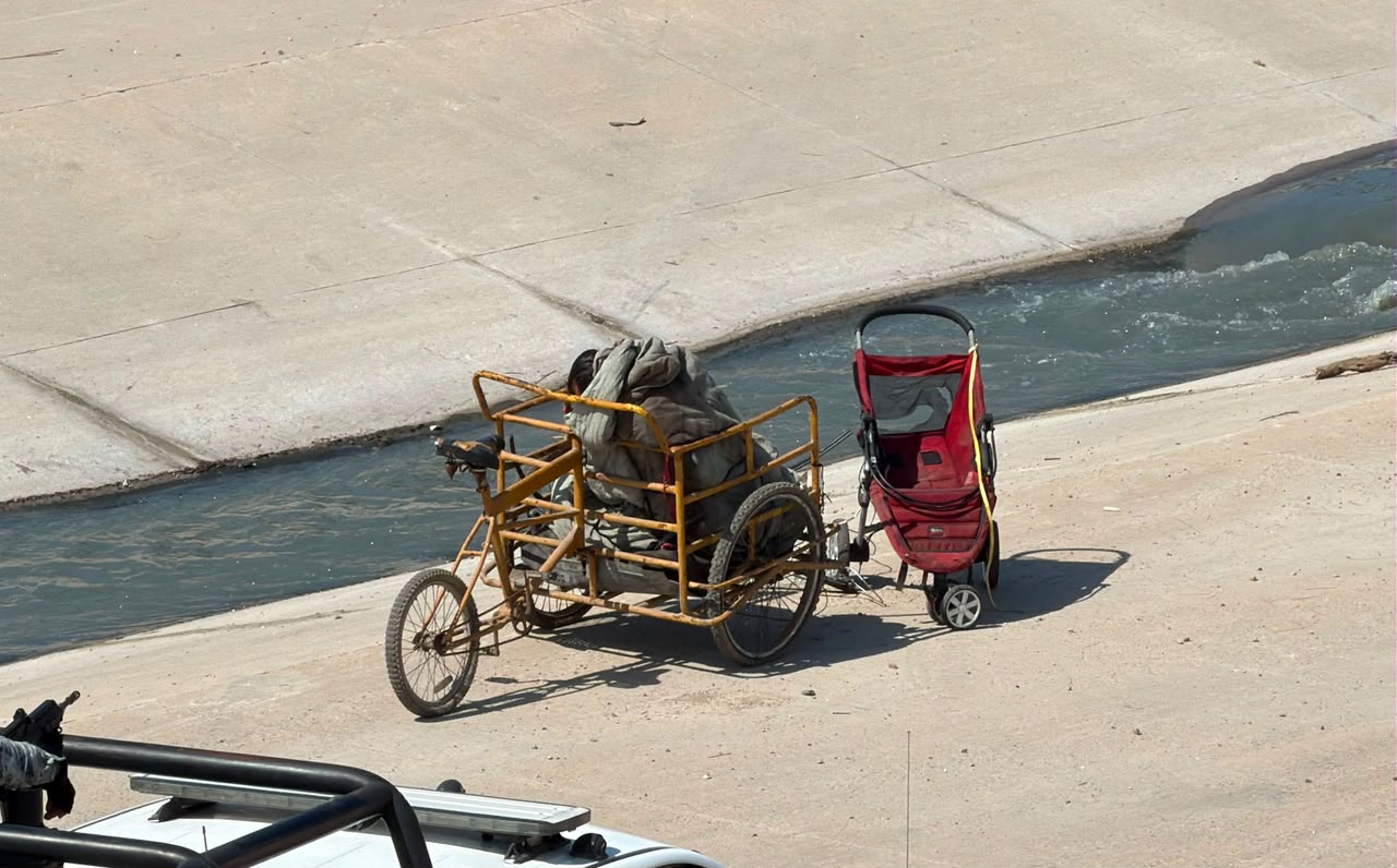 TIJUANA: Localizan cadáver en una bicicleta de carga dentro del Río Alamar