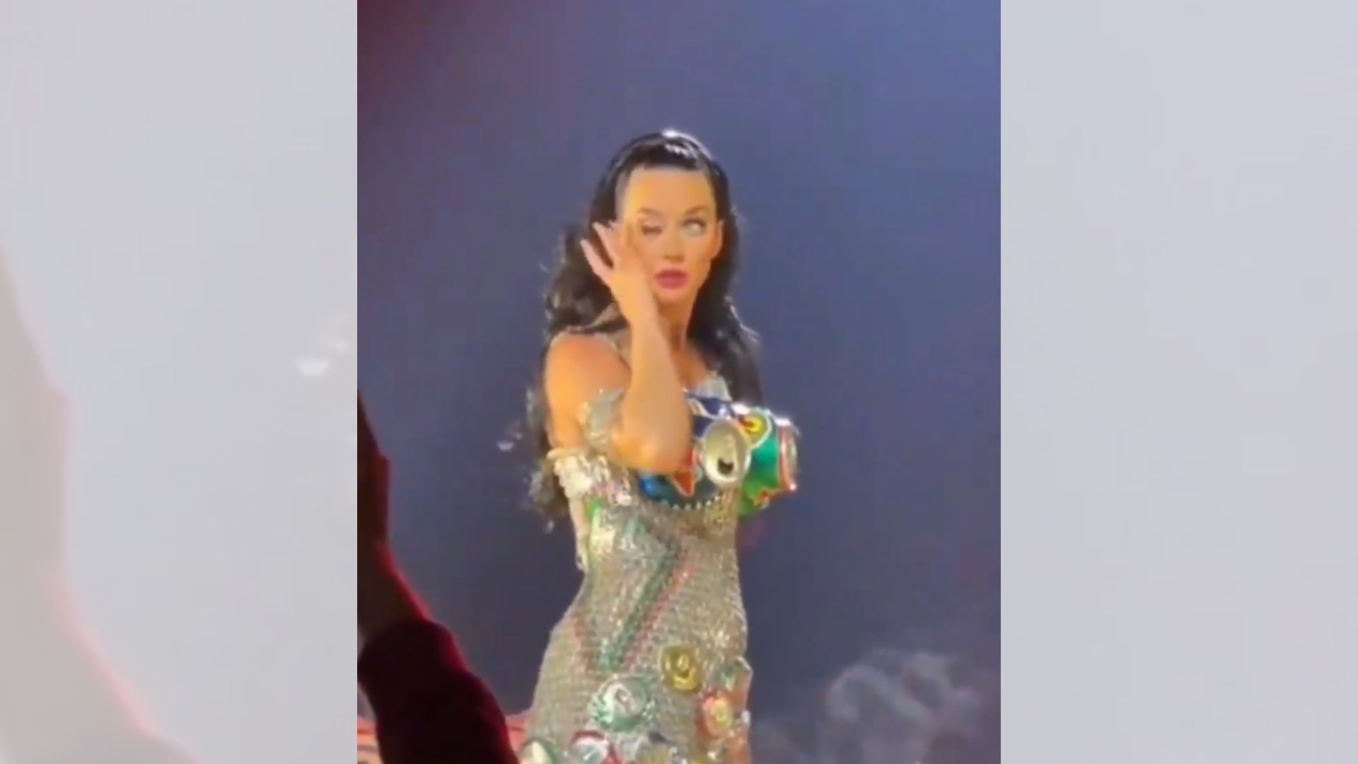 [VÍDEO] ¿Katy Perry es un robot?