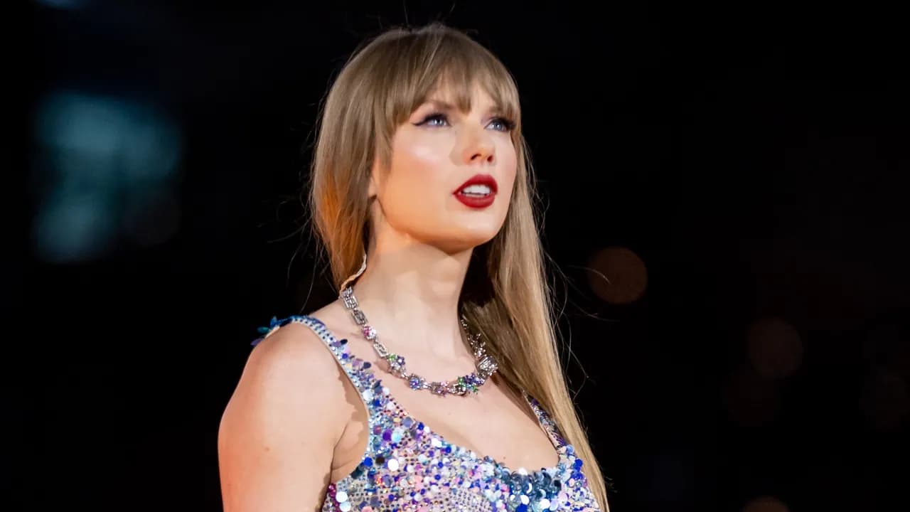 Diferencia de precios en entradas y mercancía de Taylor Swift genera debate