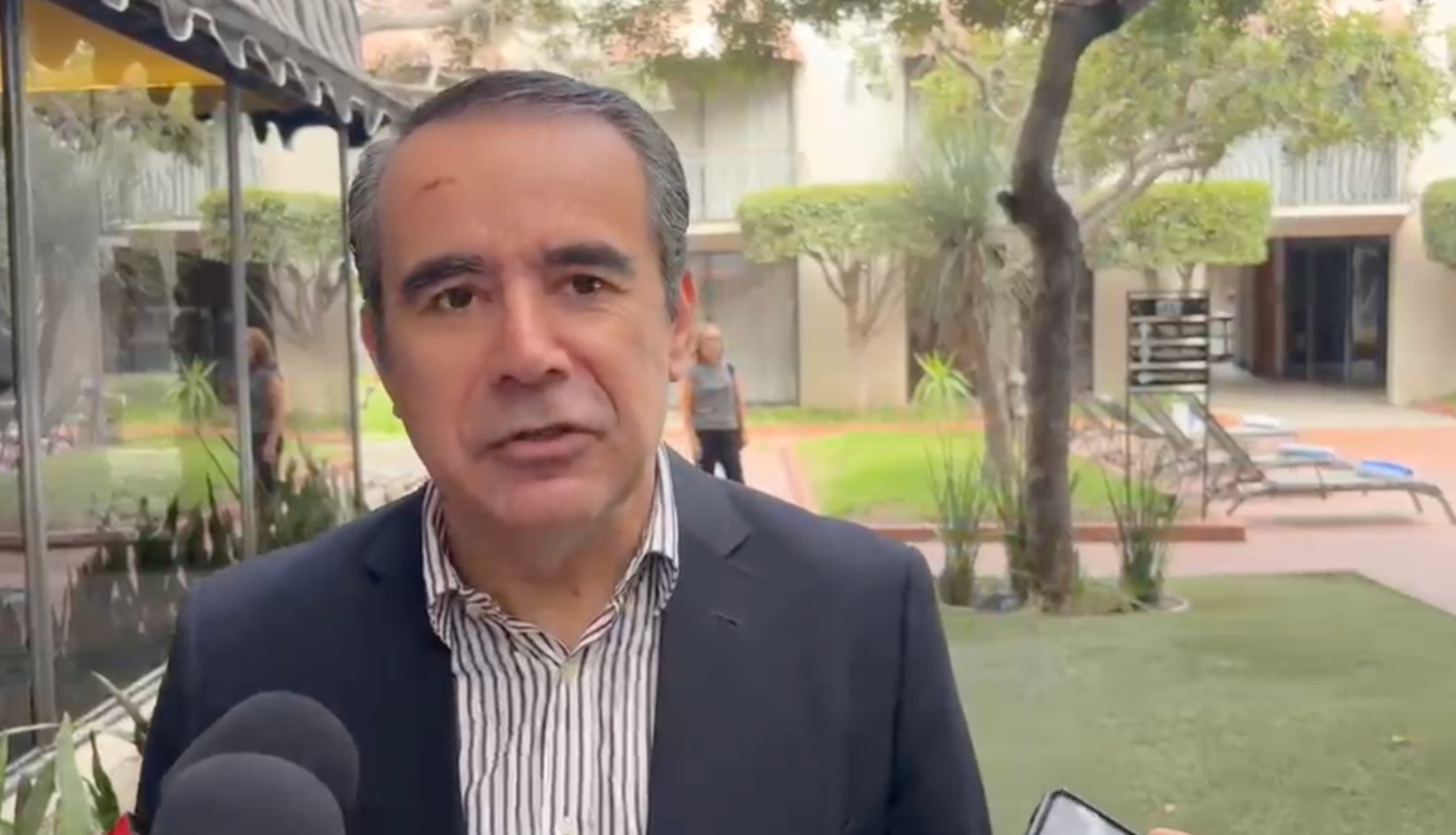 Cuestionan decisión judicial por prisión preventiva contra Ernesto Ruffo en Baja California