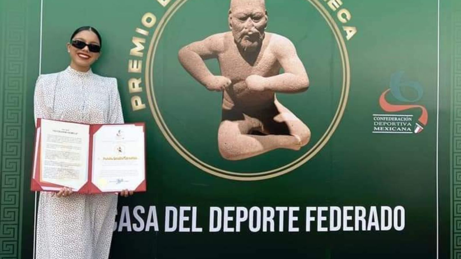 Otorgan premio “Luchador Olmeca” a tijuanense Natalia Botella