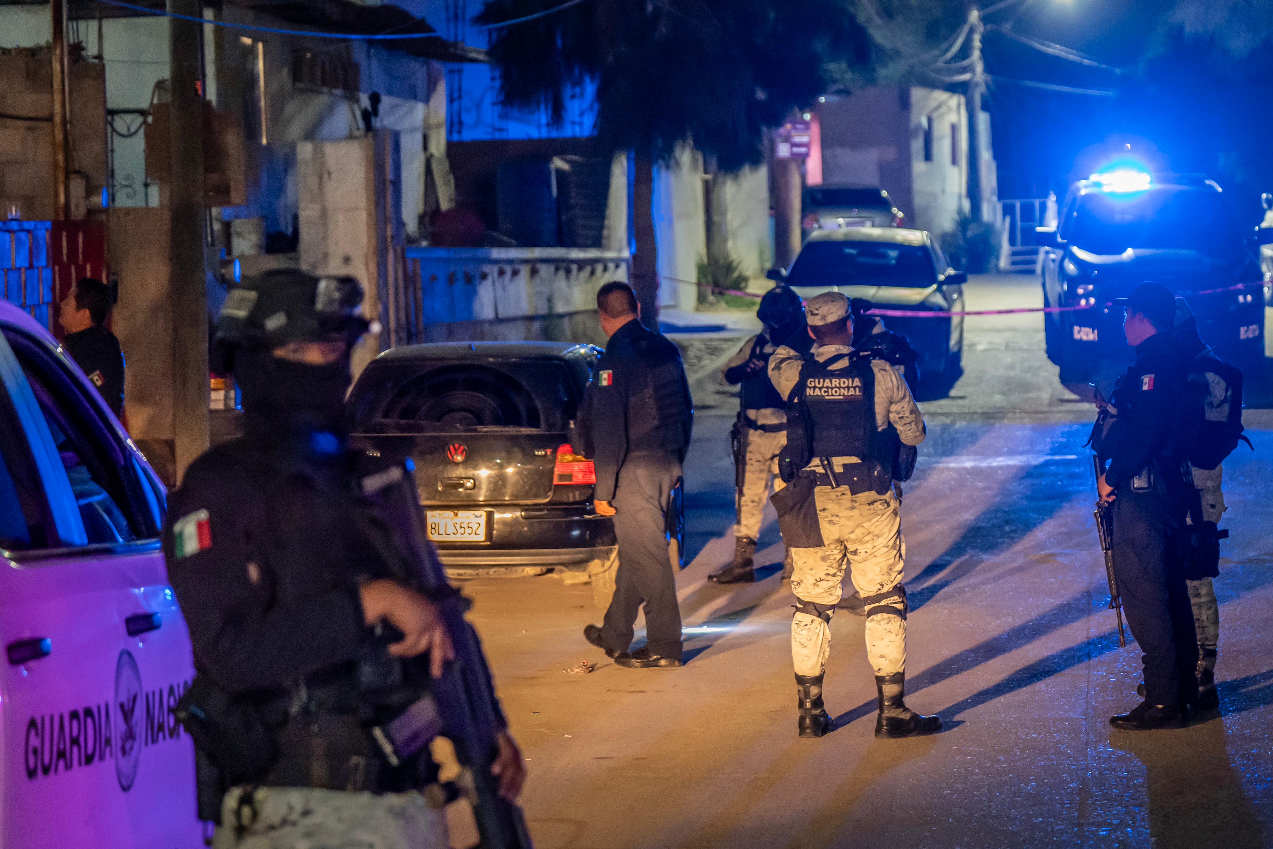 Asesinan a joven a bordo de su vehículo; hay detenidos: Tijuana