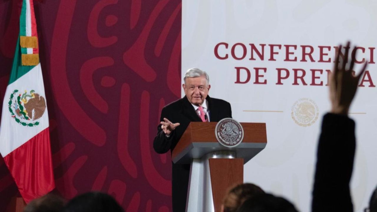 AMLO garantiza que no habrá aumento de precio en la luz