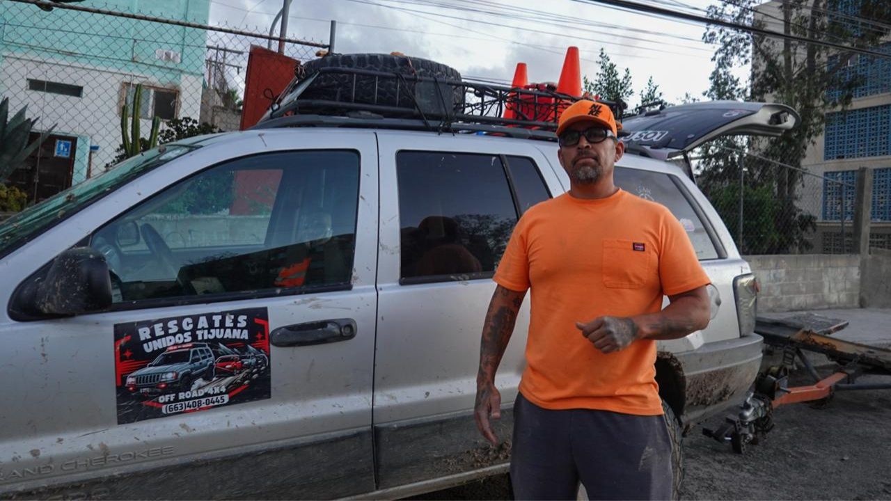 Rescatista de Tijuana viajará a Ensenada para apoyar a afectados por la tormenta tropical Rachel