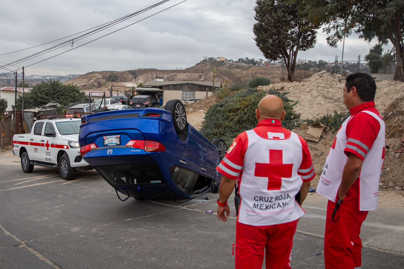 Se vuelca conductora en la Tejamen: Tijuana