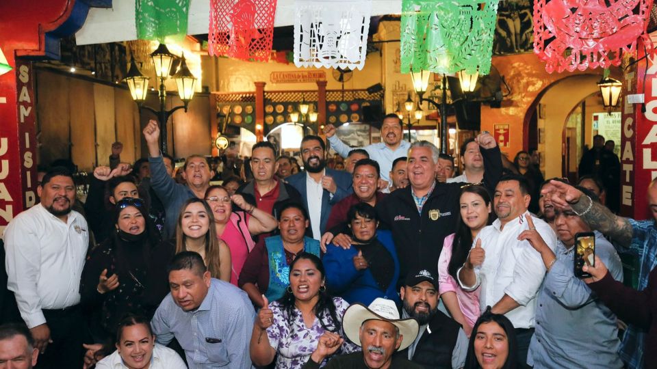 Celebra Ayuntamiento el Día del Comercio Ambulante y Mercados sobre ruedas