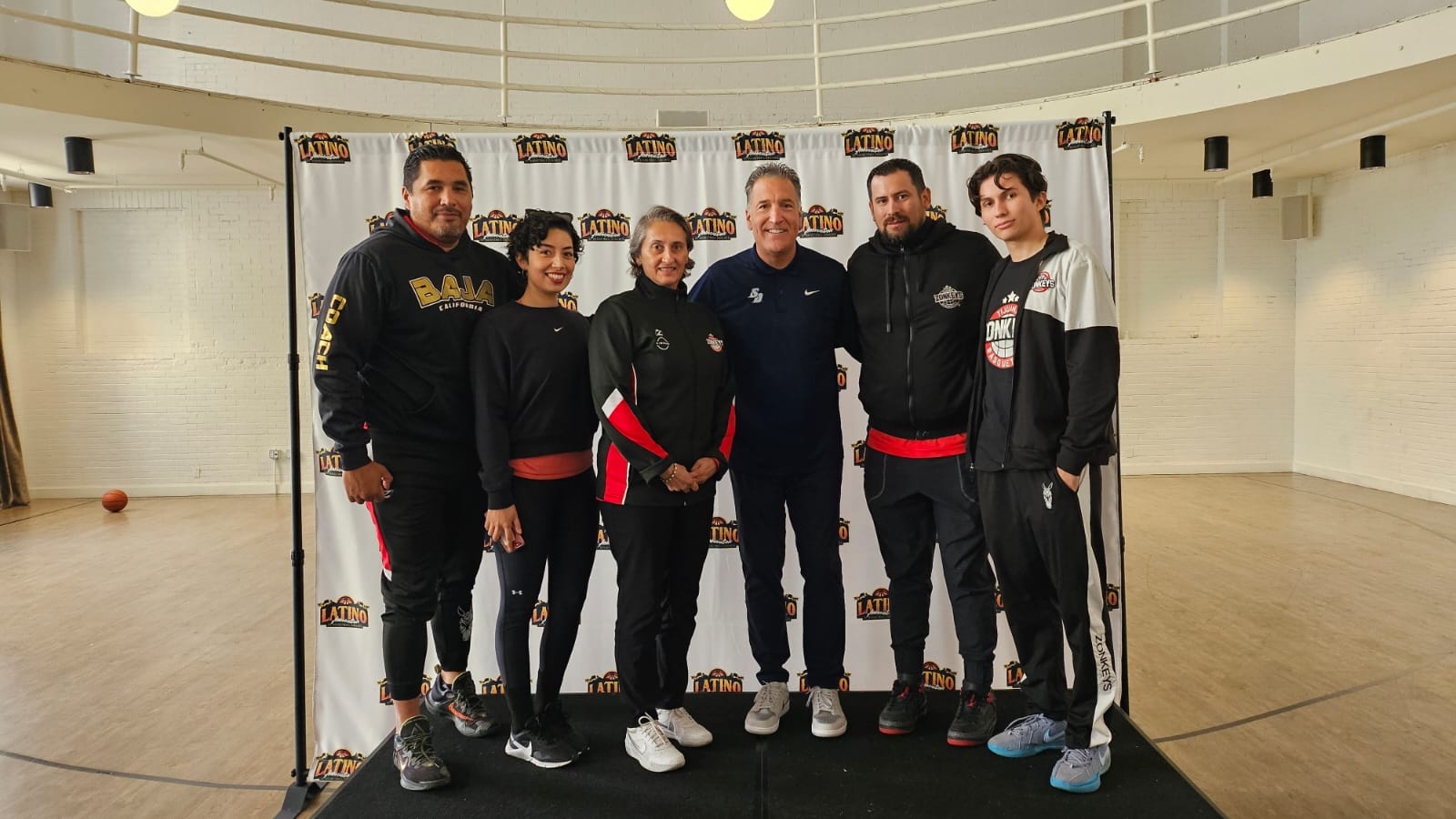 Entrenadores de Academia Zonkeys presentes en Coaches Clinic 2024