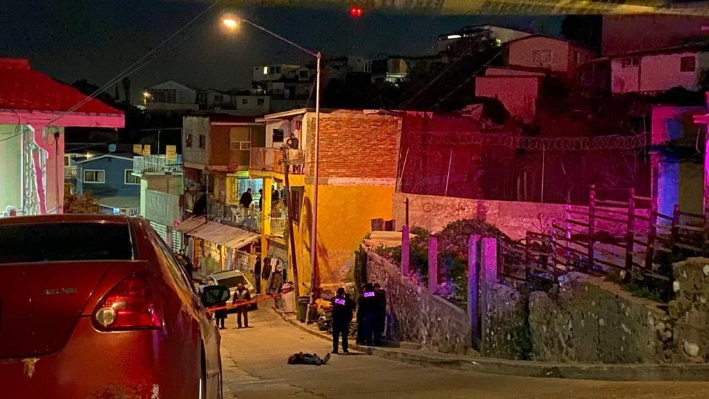 [VIDEO] Localizan hombre sin vida en colonia Guerrero