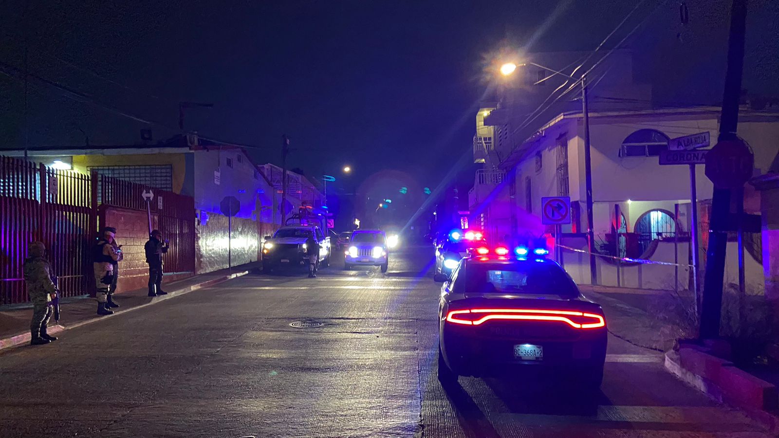 [VIDEO] Encuentran a un hombre muerto en Camino Real