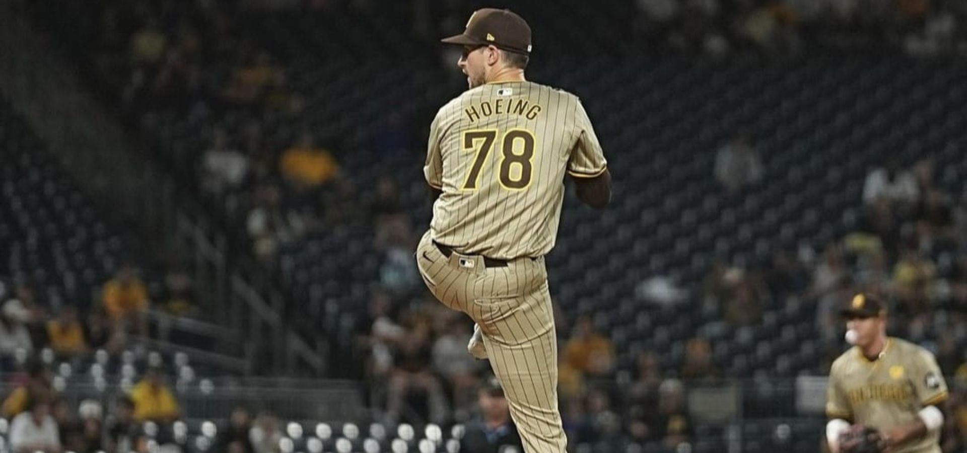 Padres se acerca a postemporada, tras abrir serie con triunfo ante Piratas