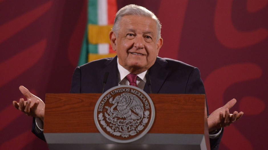 Aborda AMLO la estabilidad del peso y negociaciones con EUA