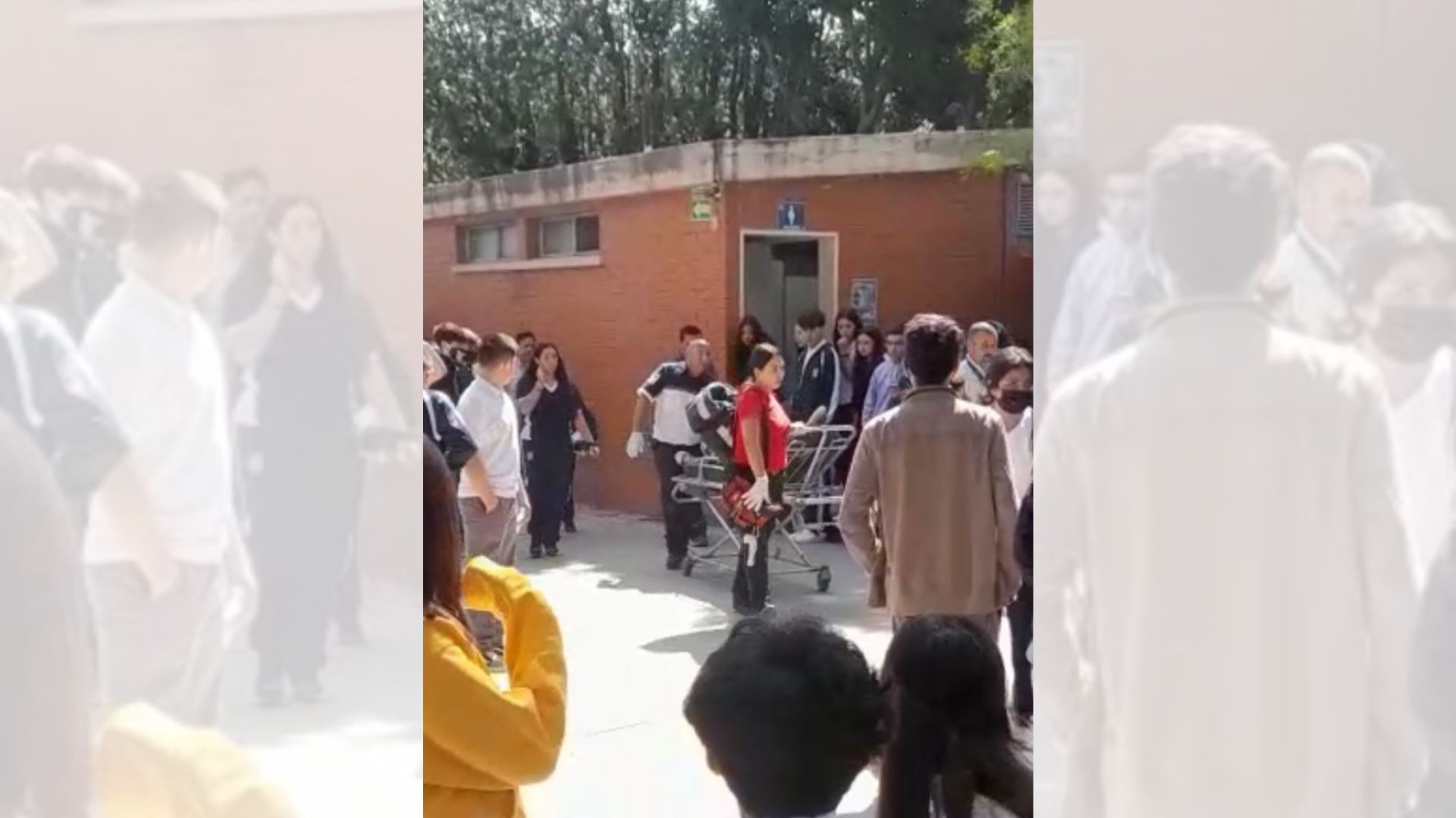 [VÍDEO] Pelea en COBACH provoca convulsiones en una estudiante