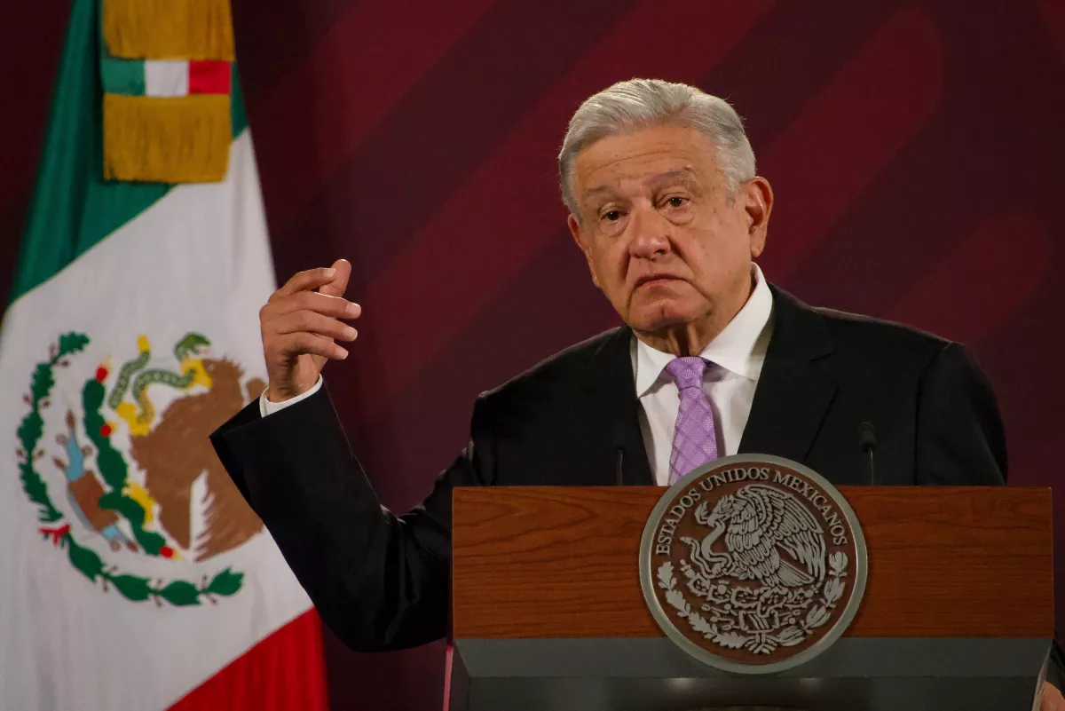 Nuevos consejeros del INE deben de elegirse por sorteo: AMLO