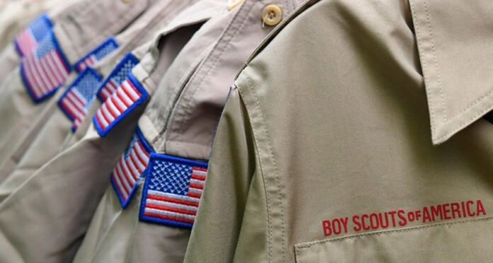 Boy Scouts de EU cambian nombre a Scouting America tras escándalos de abuso sexual