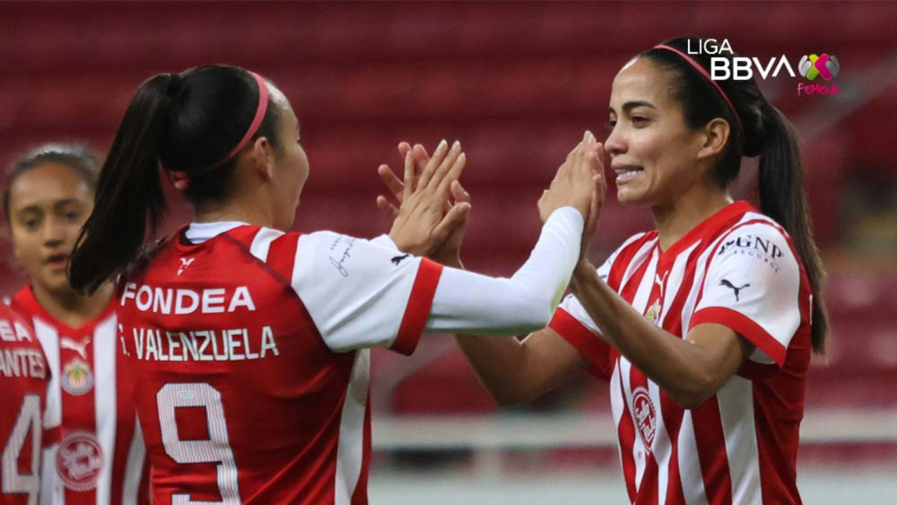 La tijuanense Carolina Jaramillo se estrenó en el Clausura 2023 de la LIGA MX (Foto: Twitter @LigaBBVAFemenil)