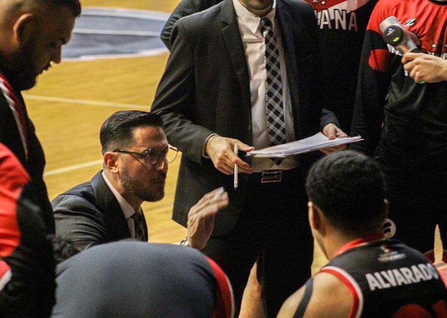 “Vamos paso a paso”: Enrique Zúñiga, coach de TJ Zonkeys