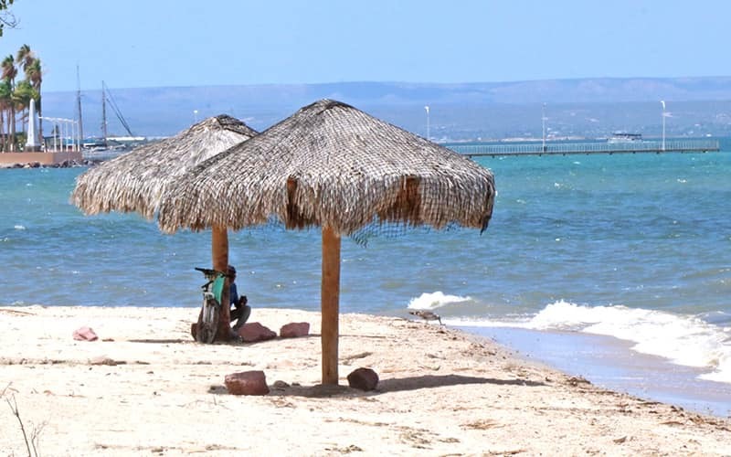 Aconseja COEPRIS no ir a las playas de Los Cabos y La Paz