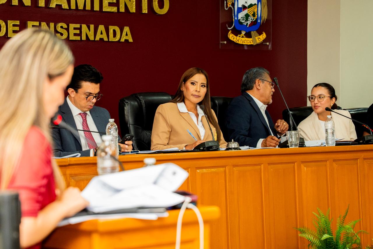 ENSENADA: Tumban madruguete para contratar empresa por 22 mdp que cobre predial