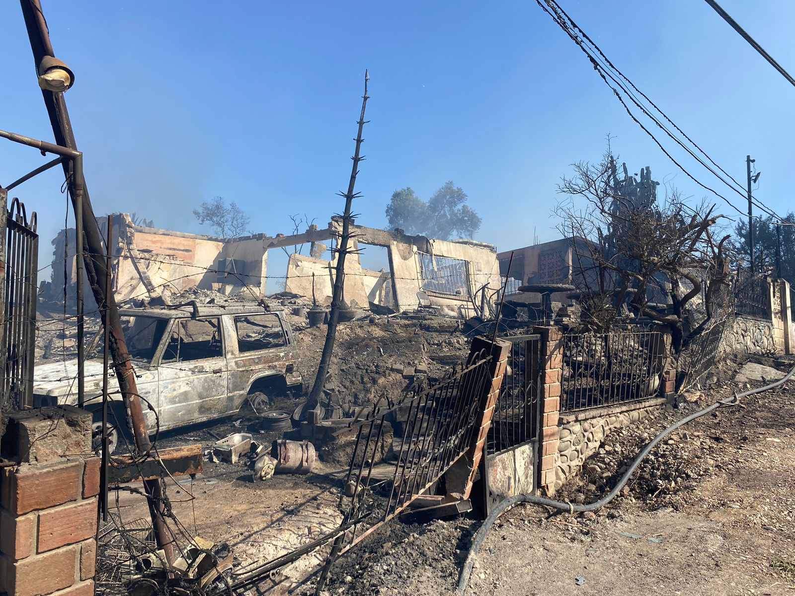 [GALERÍA] Incendio en la Sánchez se extiende por más de 10 casas