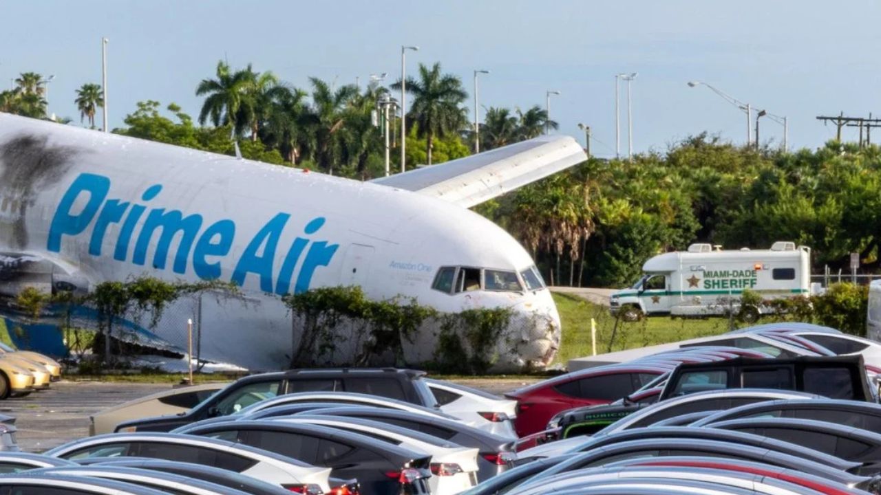 Demandan a Amazon por accidente de avión de carga que dejó cinco muertos en Miami
