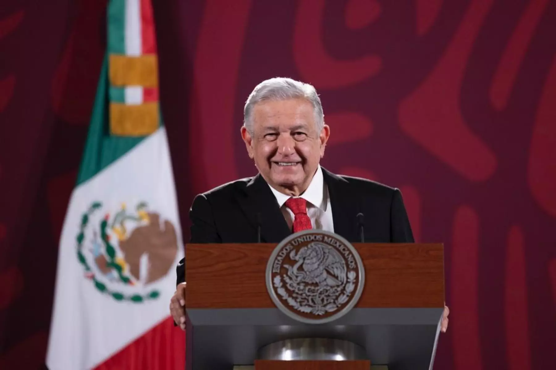 México tiene finanzas públicas sanas, AMLO