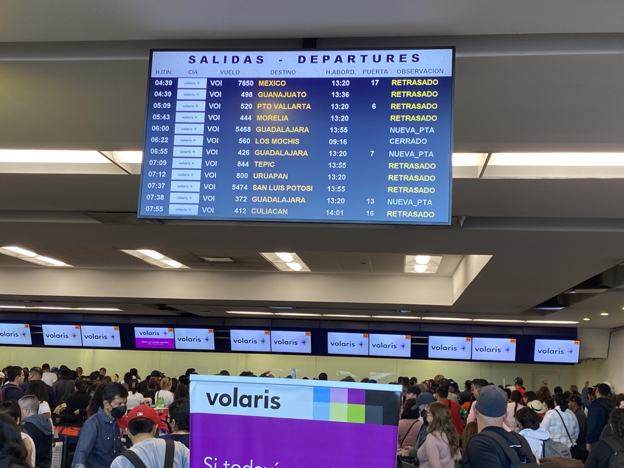 [VIDEO] Continúa la espera de reprogramación de vuelos en el Aeropuerto Internacional de Tijuana