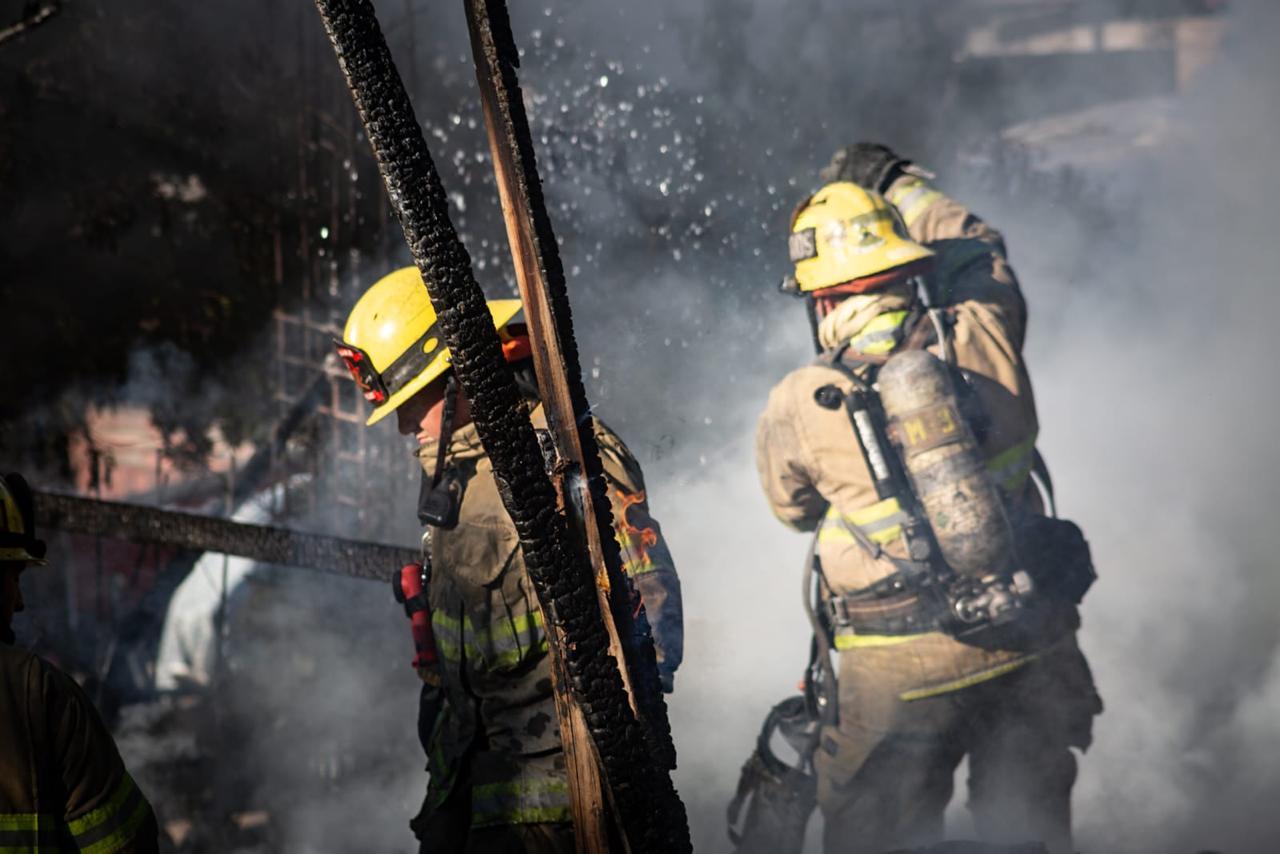 Registran 5 incendios con daños totales en 24 horas: Tijuana