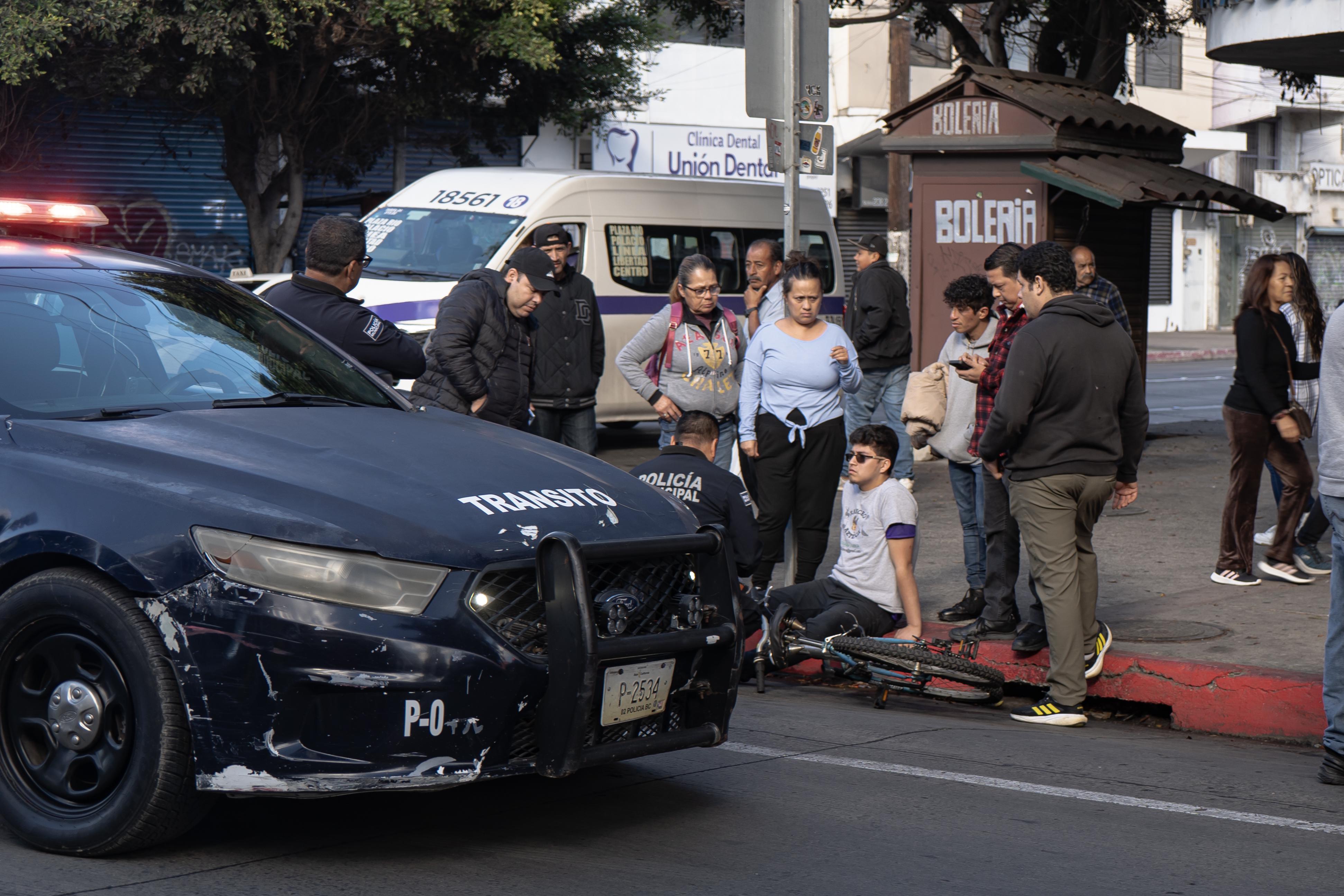 [VIDEO] Atropellan a menor que viajaba en bicicleta: Tijuana