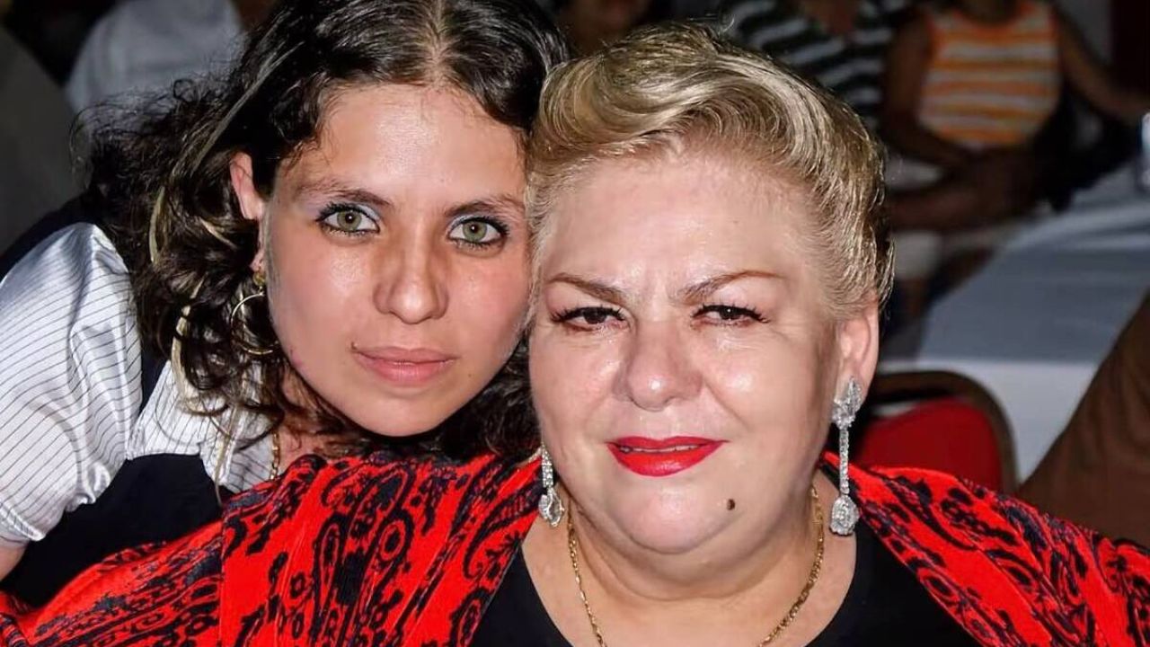 Fallece Martha Elena Martínez Viveros, hija adoptiva de Paquita la del Barrio, a los 48 años