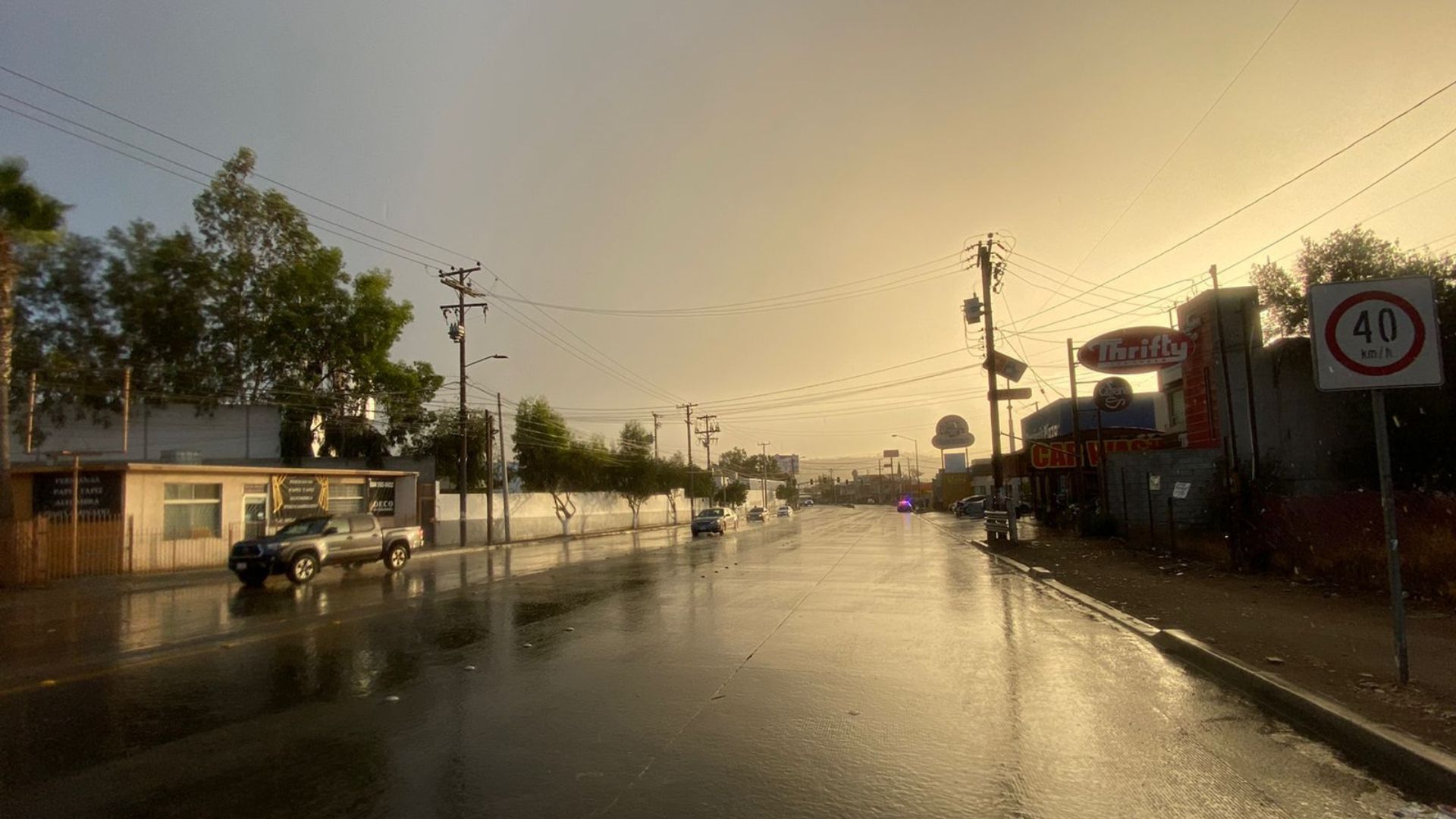 Se adelantan lluvias a Tijuana; prevén cierre de vialidades