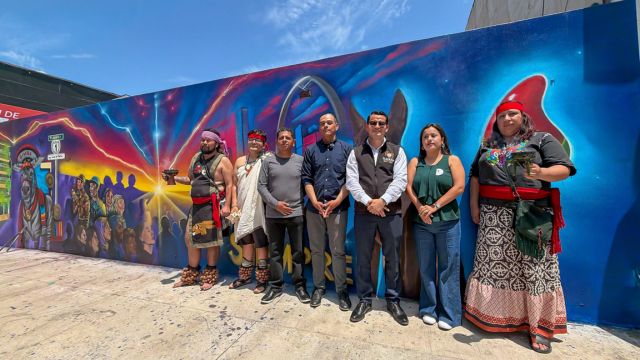 TIJUANA: Un mural en la Avenida Revolución cuenta la historia de la ciudad entre pasado y presente