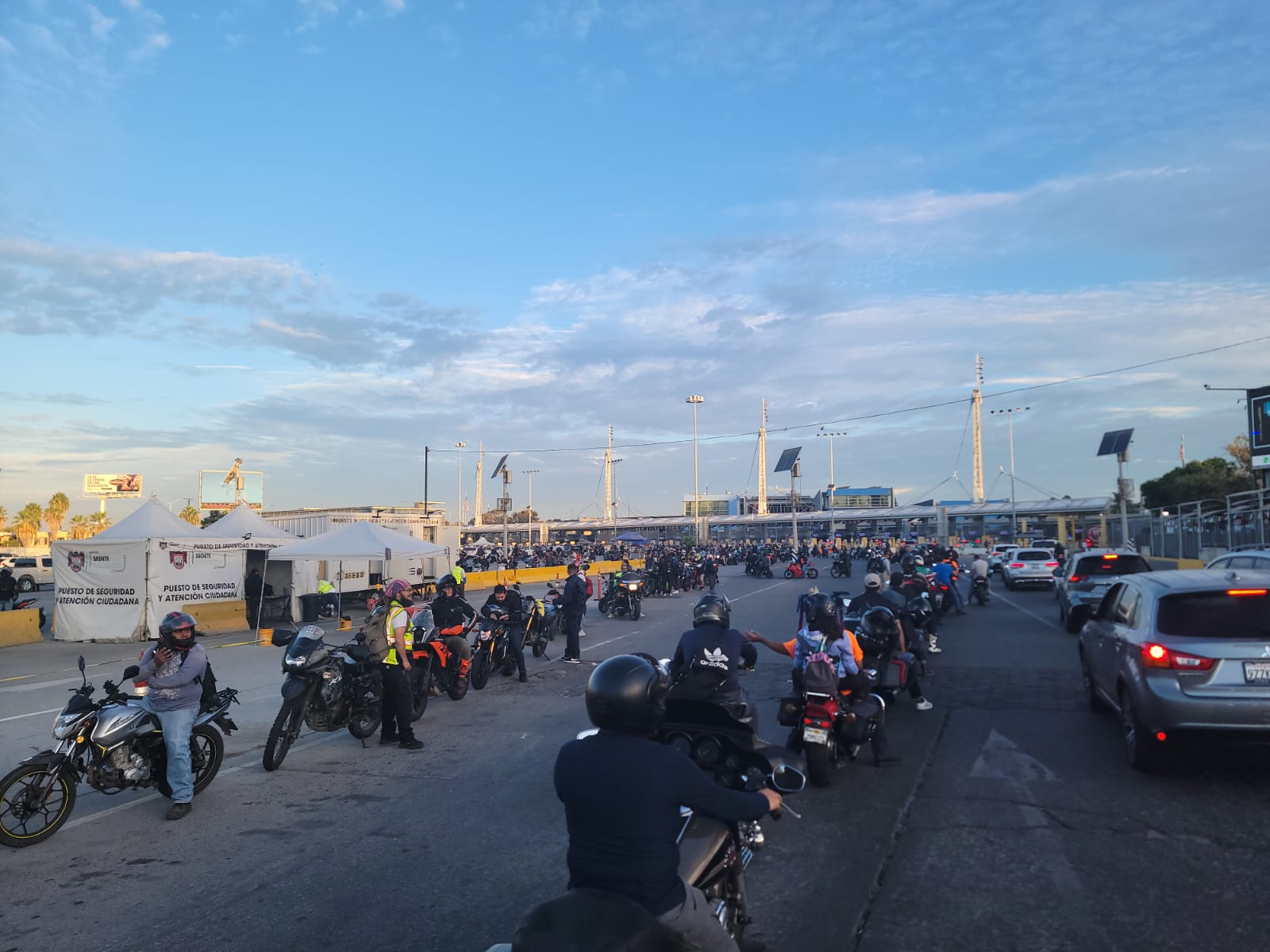 TIJUANA: Nuevo carril para motocicletas cambia dinámica en el cruce fronterizo