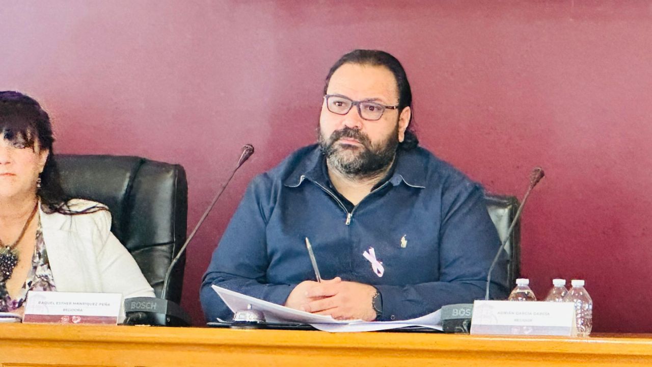 Regidor del PAN critica postura de Morena tras polémica por comentarios sobre la gobernadora