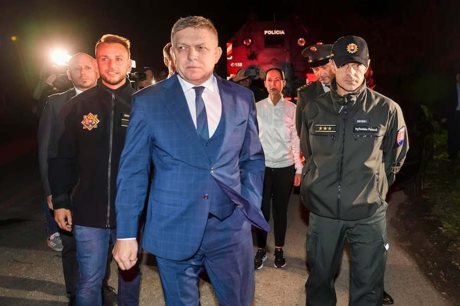 El Primer Ministro Robert Fico atendiendo a un evento en la frontera con Ucrania IFOTO: Jaroslav Novak