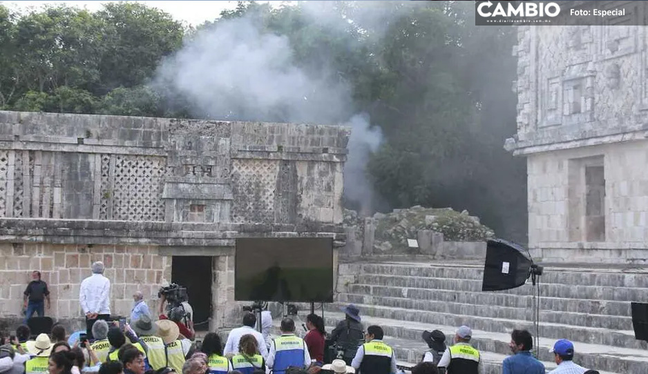 Una gran nube de humo inundó el costado de un edificio del llamado Cuadrángulo de las Monjas.