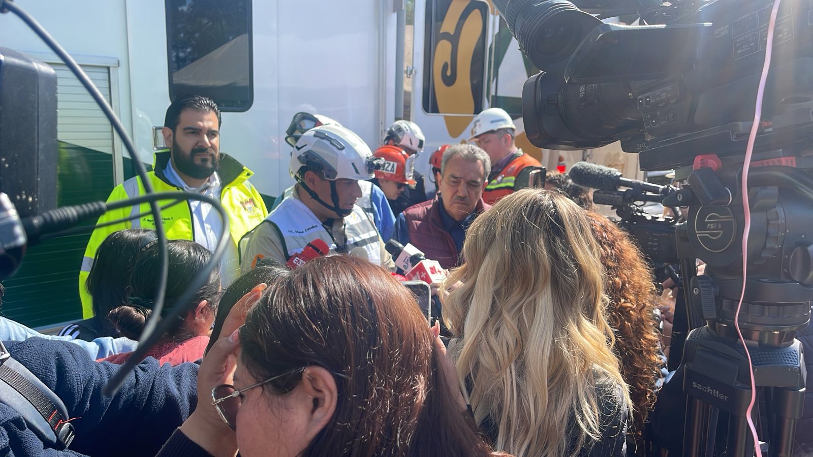 Realizan brigadistas simulacro de sismo en Palacio Municipal: Tijuana