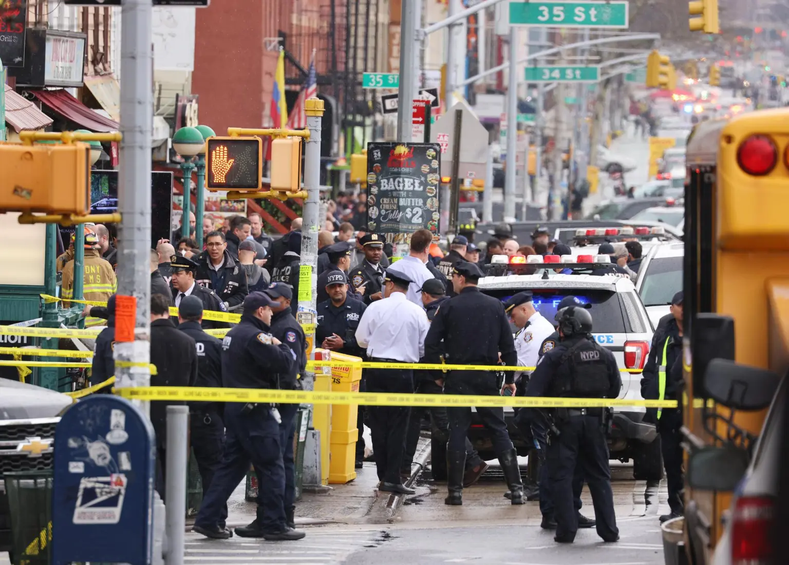 Trágica muerte en el metro de Nueva York: Identifican a la víctima y arrestan al sospechoso