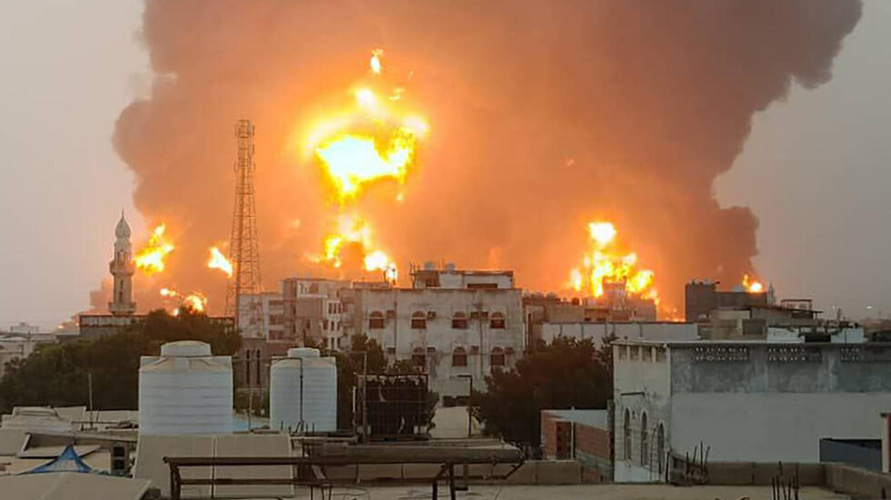 Bombardea Israel a Yemen en respuesta a ataque hutí en Tel Aviv