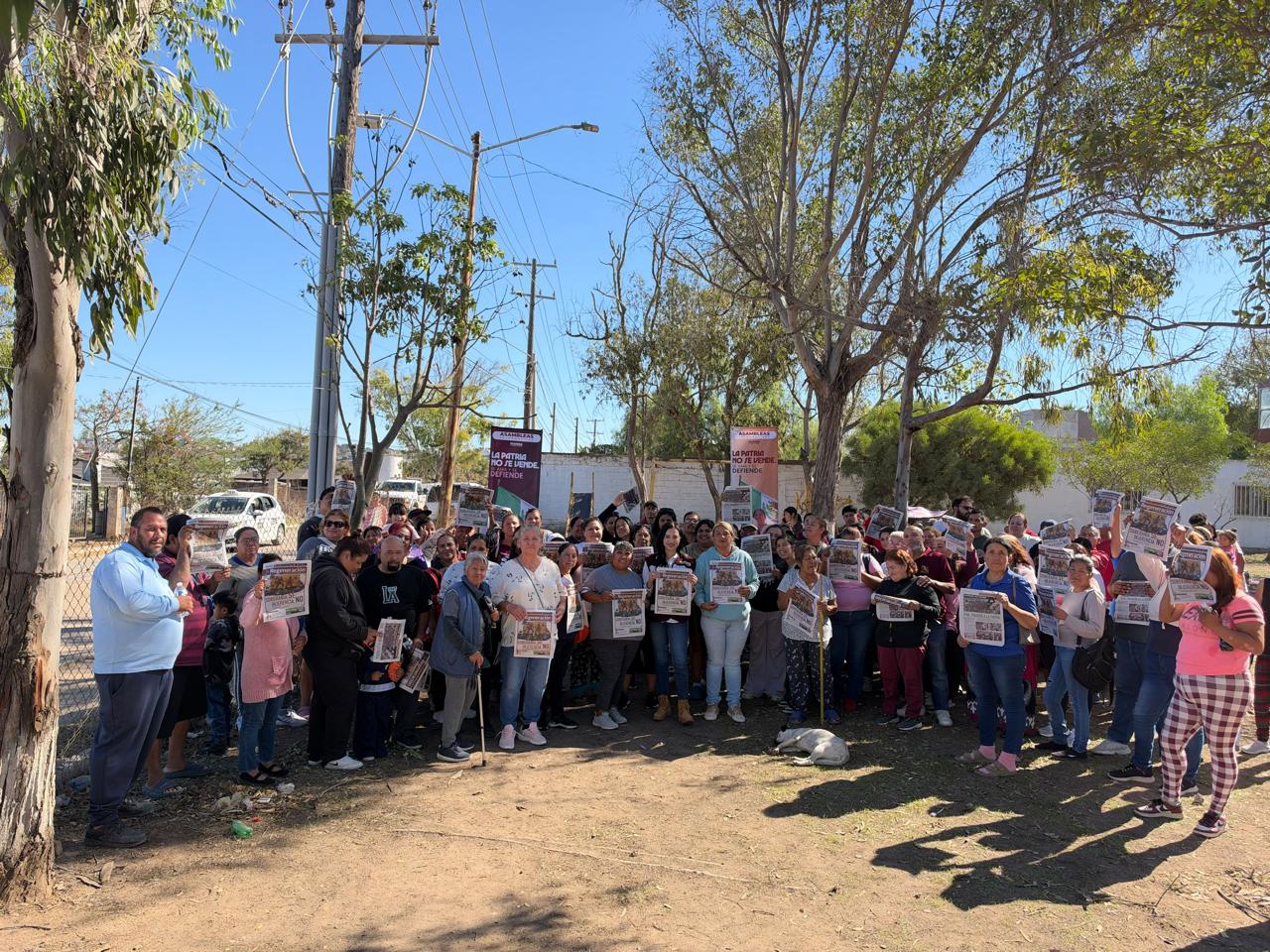 Marisol Toscano lleva su registro por Morena a reunión con vecinos de Tijuana