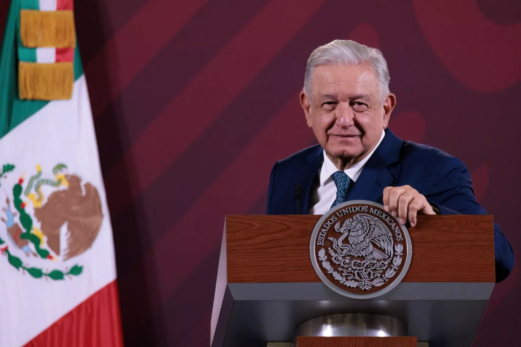 Sugiere AMLO esperar al conteo de votos en Venezuela antes de emitir una postura