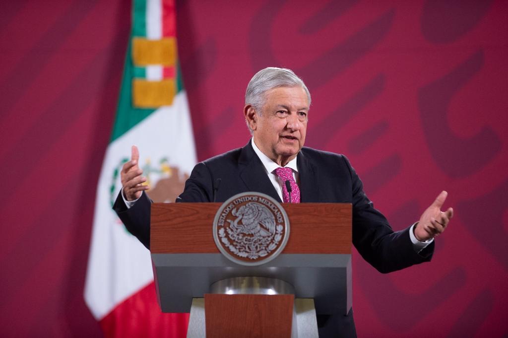 "Todos los muertos merecen respeto": AMLO