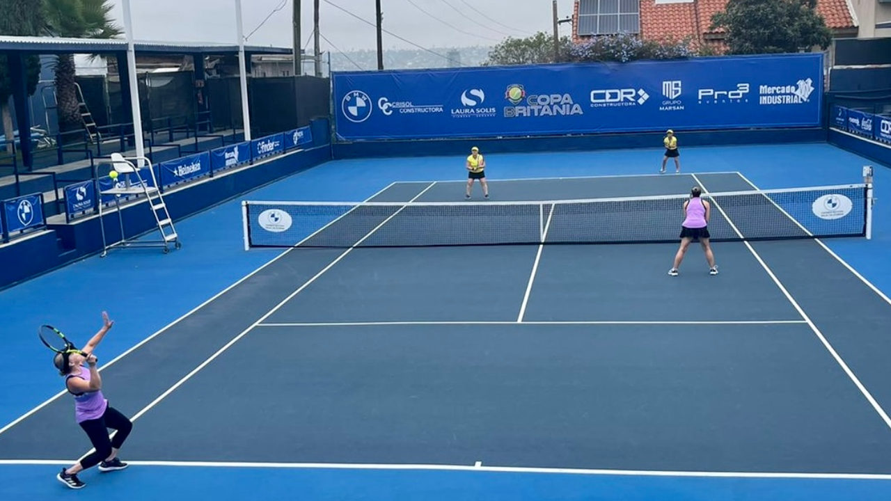 Equipo Rosa marcha de líder en la Liga de Tenis Femenil de Tijuana