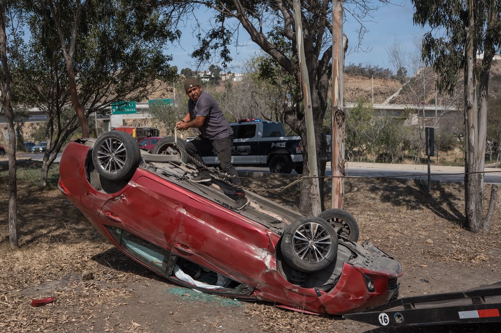 Dos volcaduras en Tijuana dejan saldo blanco; conductores salen ilesos